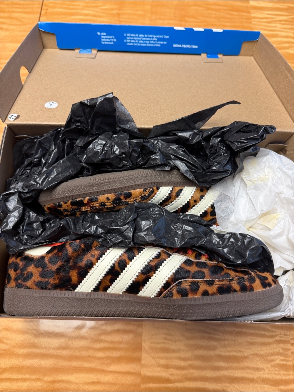 adidas Leopard Print Sneakers with Red Accents - Picture 10 of 11